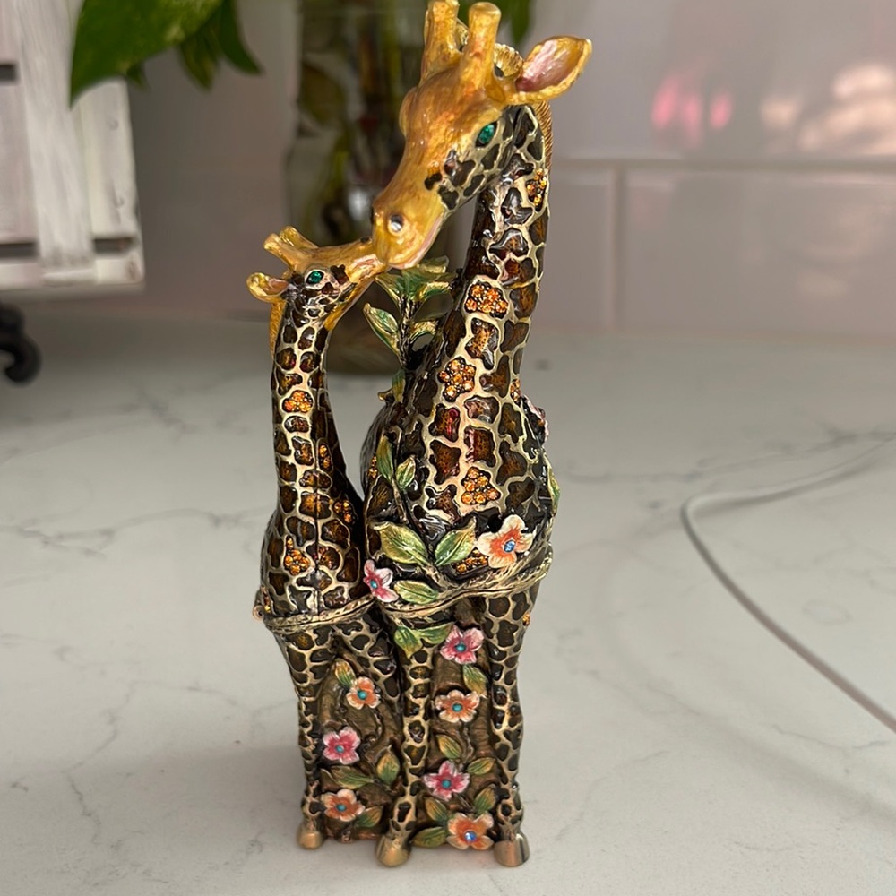 Luxury High Quality Bejeweled Standing Giraffe Trinket Box.